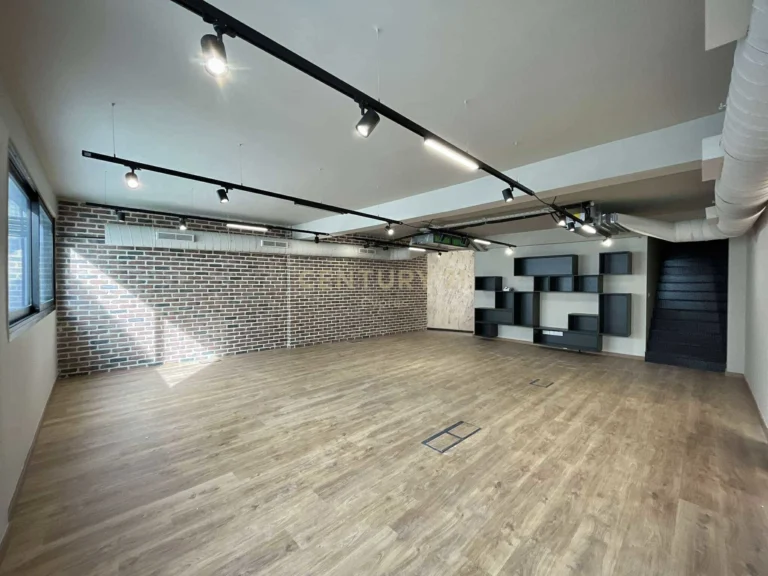 300m² Office for Rent in Limassol District