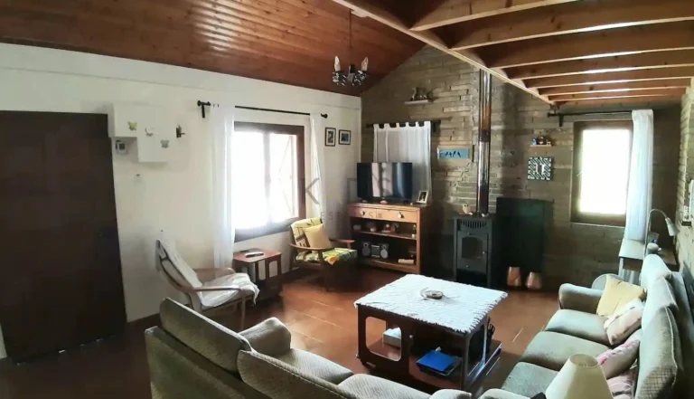 Cheap Houses and Villas for Sale Larnaca up to 500000 euro