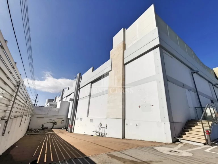 5945m² Building for Sale in Limassol – Zakaki