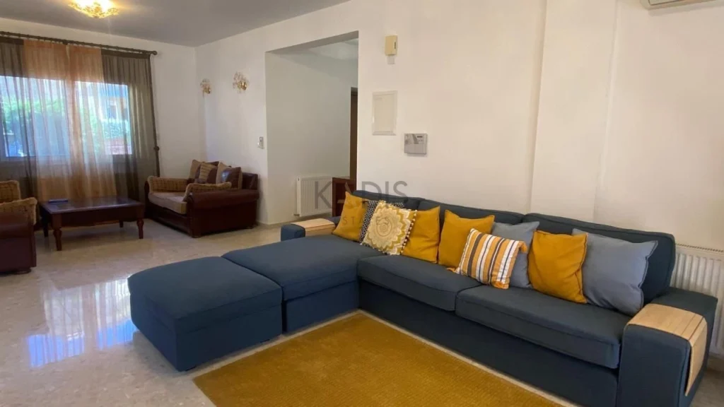 3 Bedroom House for Sale in Agios Tychonas, Limassol District
