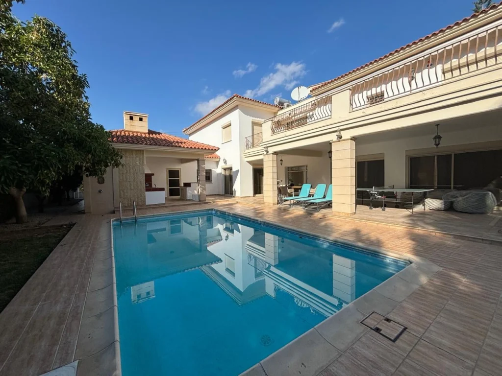 5 Bedroom House for Sale in Limassol District