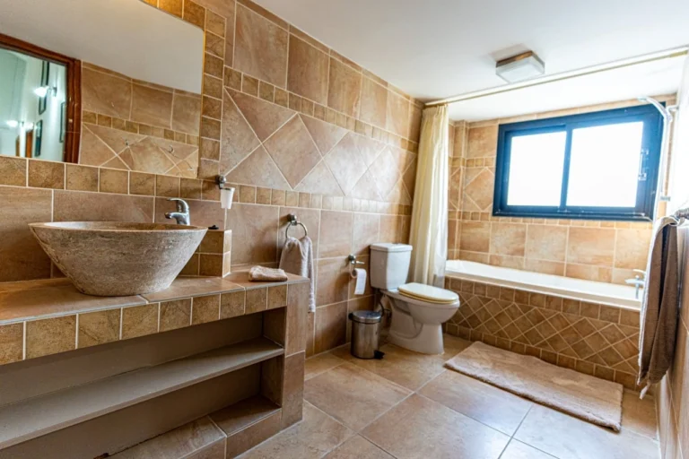 6+ Bedroom House for Sale in Foinikaria, Limassol District