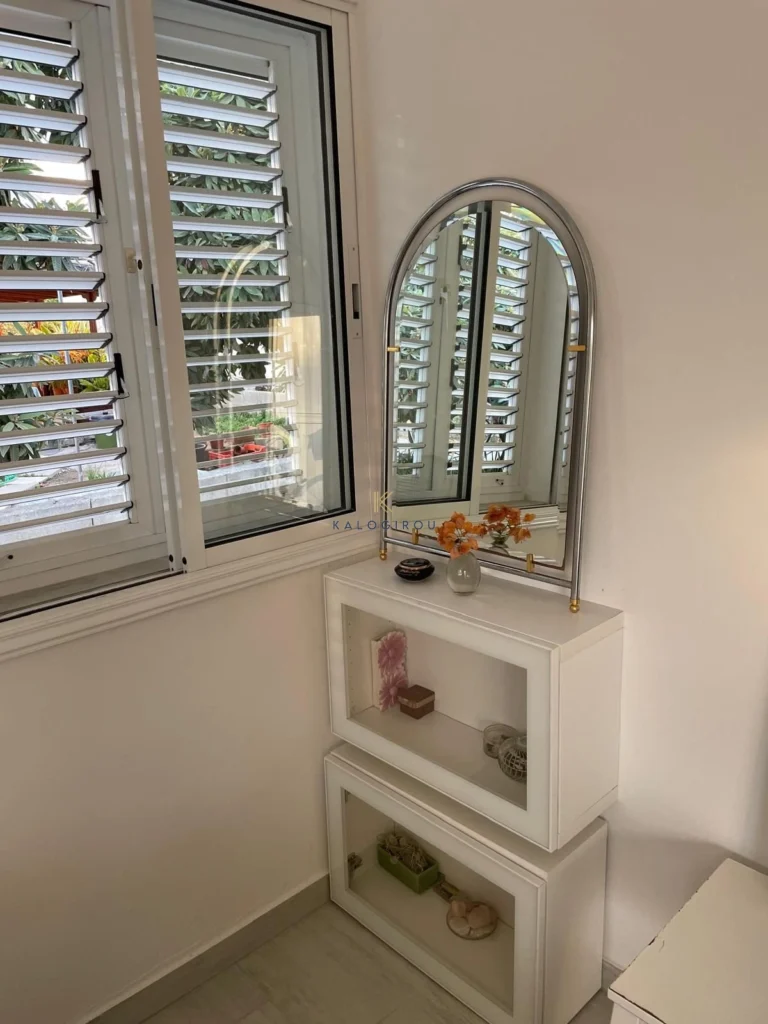 Cheap Houses and Villas for Sale Larnaca up to 200000 euro
