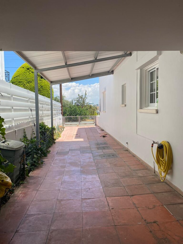 4 Bedroom House for Sale in Engomi, Nicosia District