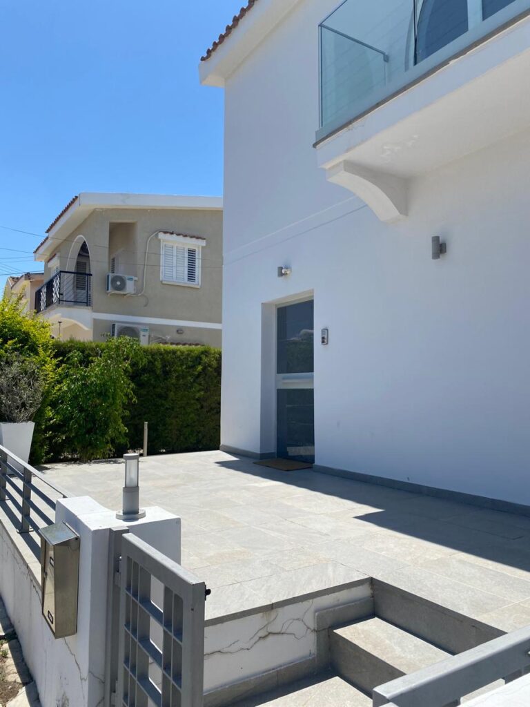4 Bedroom House for Sale in Engomi, Nicosia District