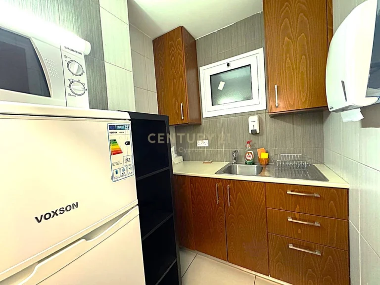 115m² Office for Rent in Limassol District