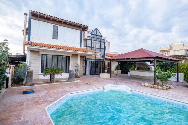 Cheap Houses and Villas for Sale Famagusta up to 400000 euro