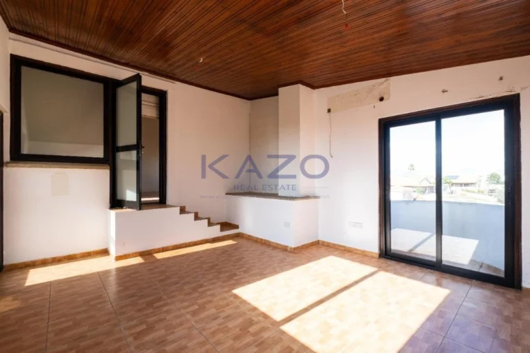 4 Bedroom House for Sale in Strovolos, Nicosia District
