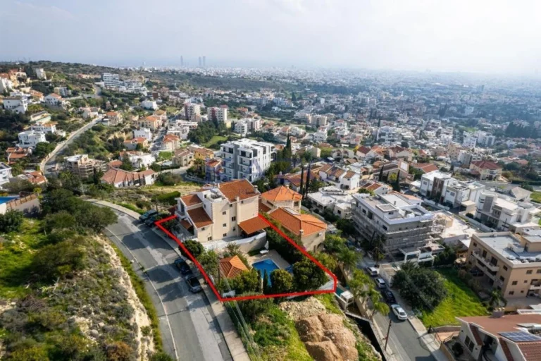 453m² House for Sale in Limassol – Agia Fyla