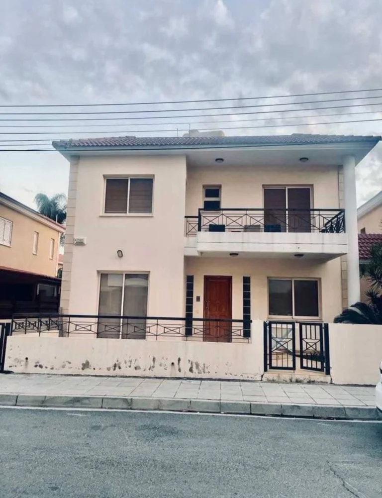 Cheap Houses and Villas for Sale Limassol up to 700000 euro