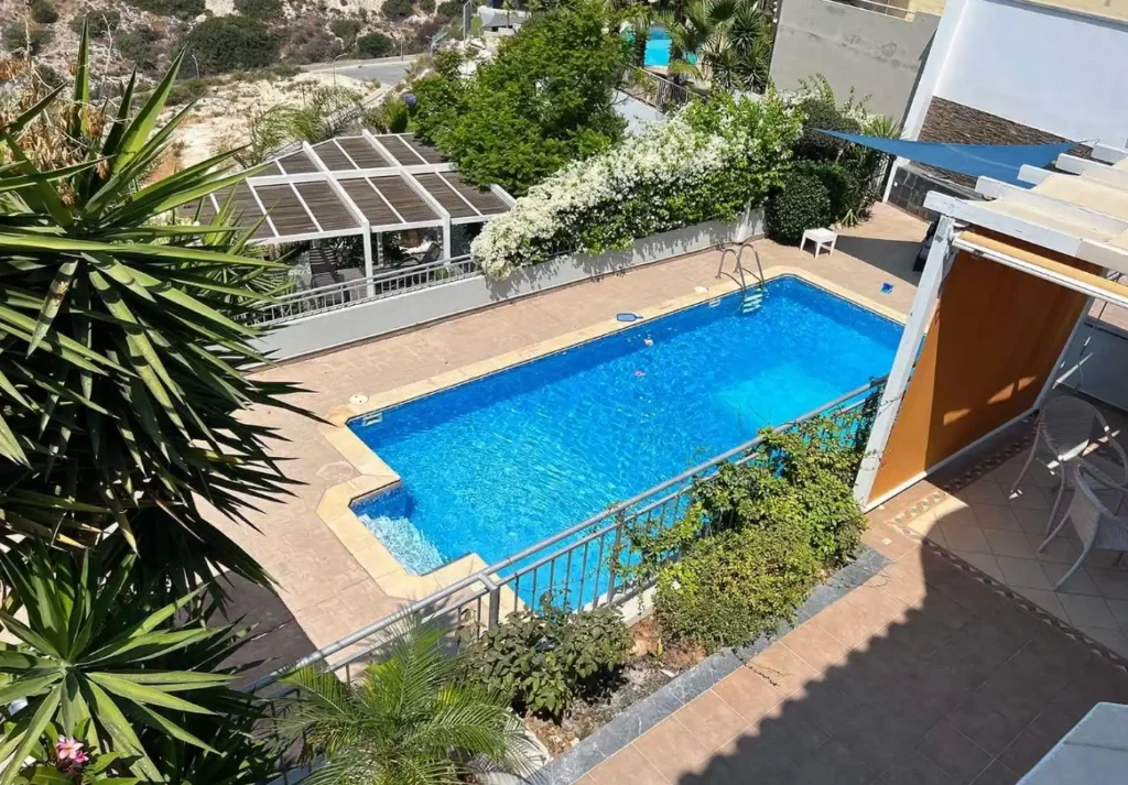 3 Bedroom House for Sale in Agios Tychonas, Limassol District