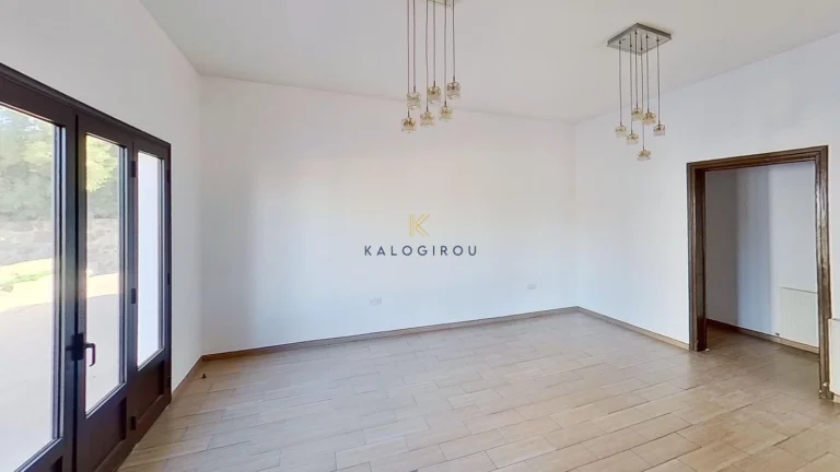 Cheap Houses and Villas for Sale Nicosia up to 200000 euro