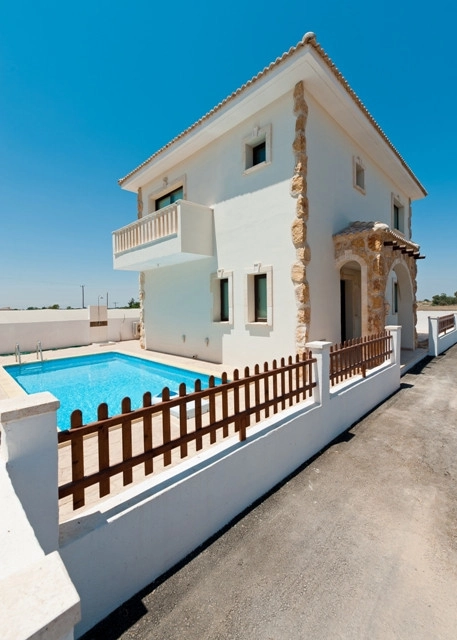 Cheap Houses and Villas for Sale Famagusta up to 300000 euro