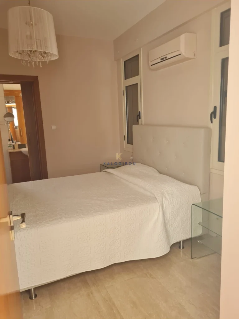 5 Bedroom House for Sale in Pervolia Larnacas