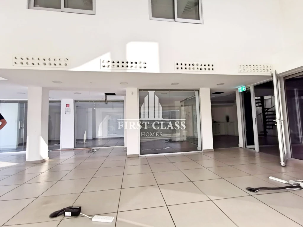 300m² Building for Sale in Limassol – Linopetra