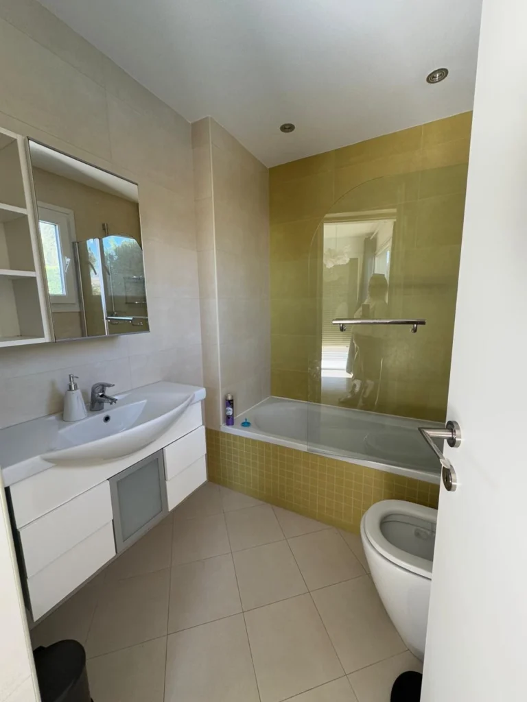 3 Bedroom House for Sale in Agios Tychonas, Limassol District
