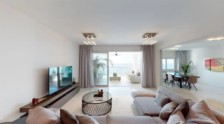 4 Bedroom Apartment for Sale in Limassol District