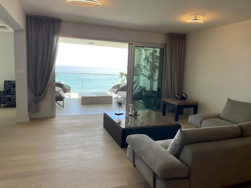 4 Bedroom Apartment for Sale in Limassol District