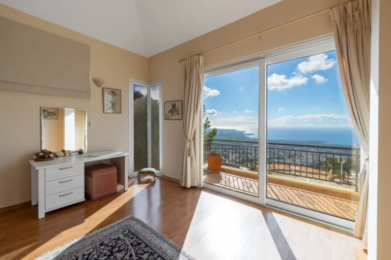 4 Bedroom House for Sale in Pegeia, Paphos District