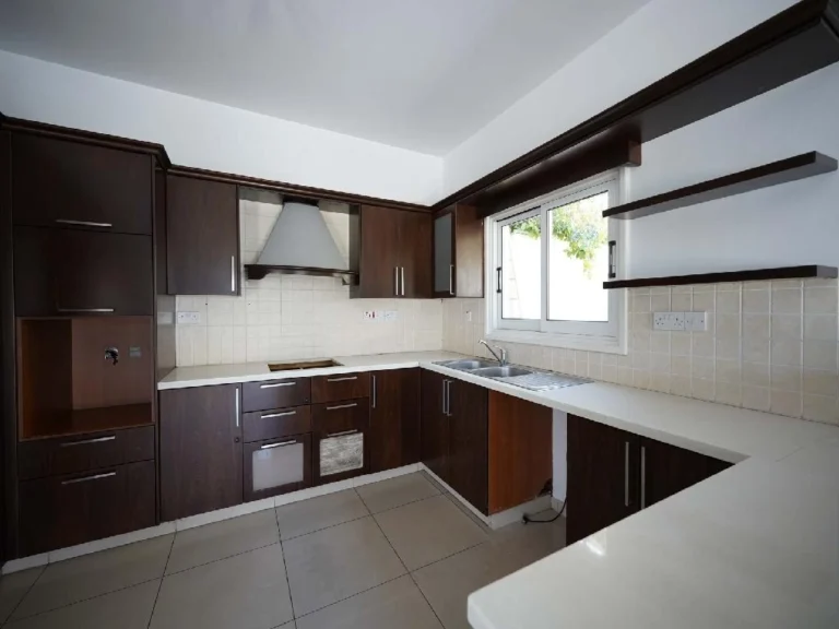 3 Bedroom House for Sale in Lakatamia, Nicosia District