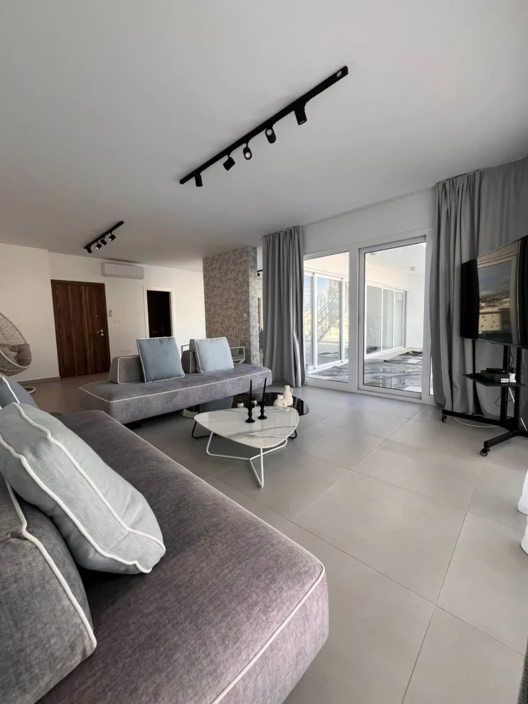 4 Bedroom Apartment for Sale in Limassol District