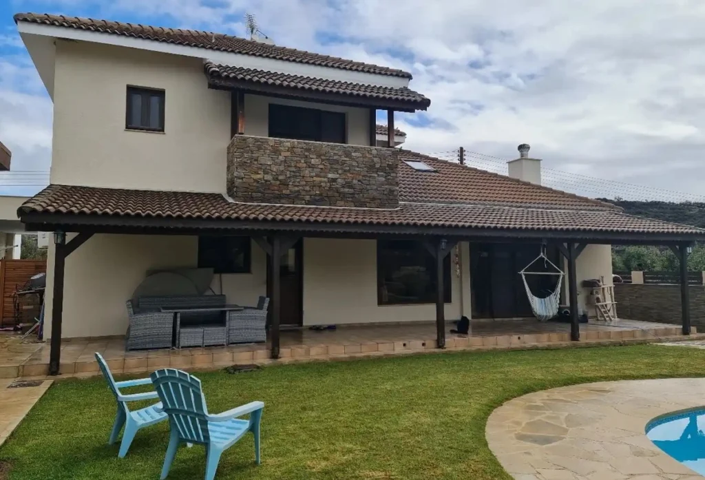 4 Bedroom House for Rent in Spitali, Limassol District