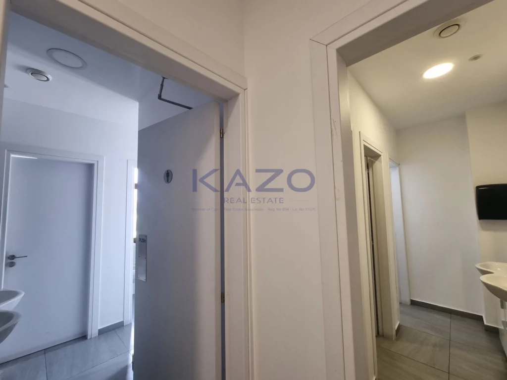 685m² Office for Rent in Limassol – Linopetra