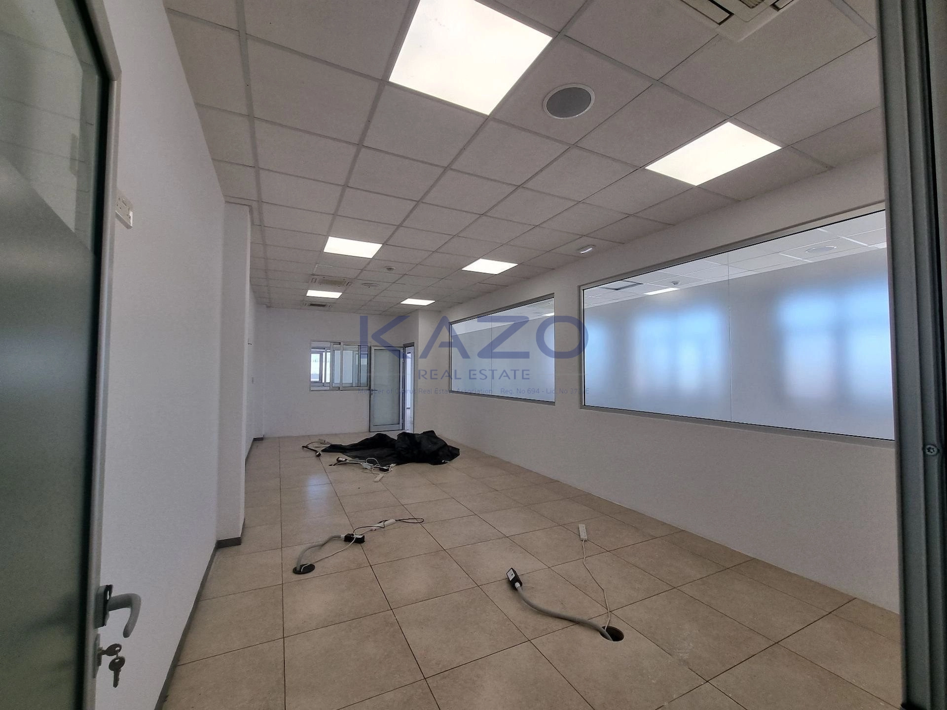 685m² Office for Rent in Limassol – Linopetra
