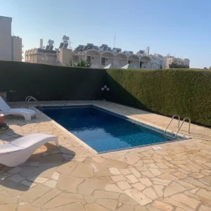 Дом с 3 спальнями в аренду в районе Лимассола