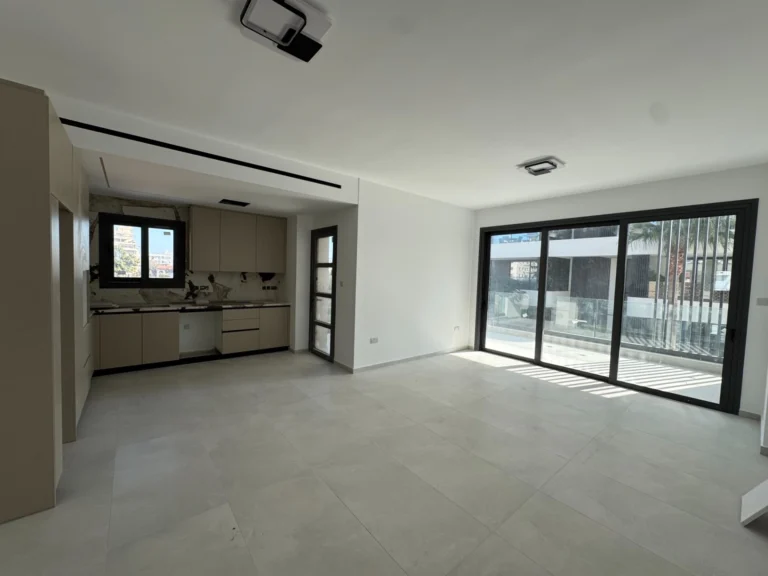 3 Bedroom Apartment for Sale in Limassol – Neapolis