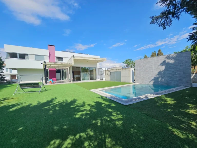Cheap Houses and Villas for Sale Nicosia up to 700000 euro