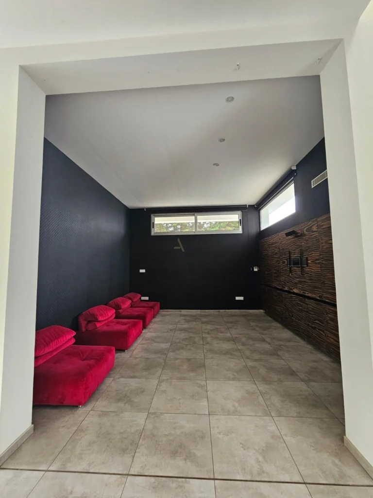 5 Bedroom House for Sale in Dali, Nicosia District