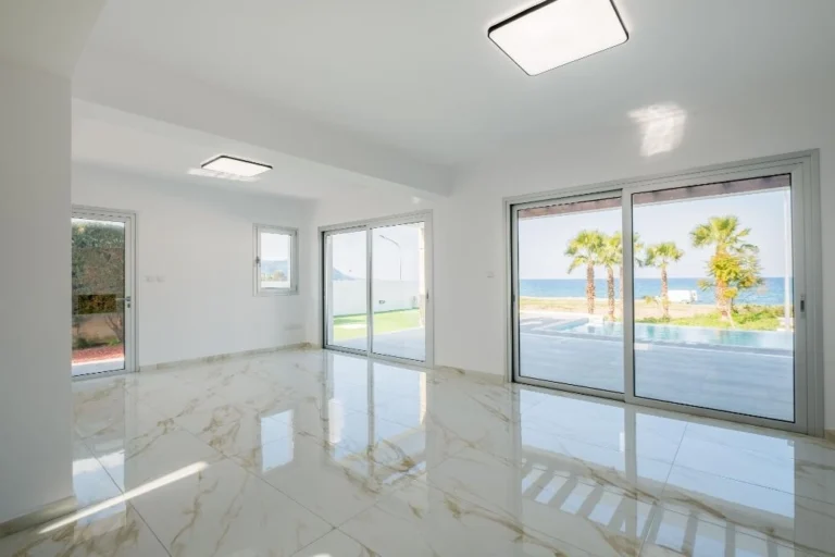 3 Bedroom House for Sale in Latchi (Lakki / Latsi), Paphos District