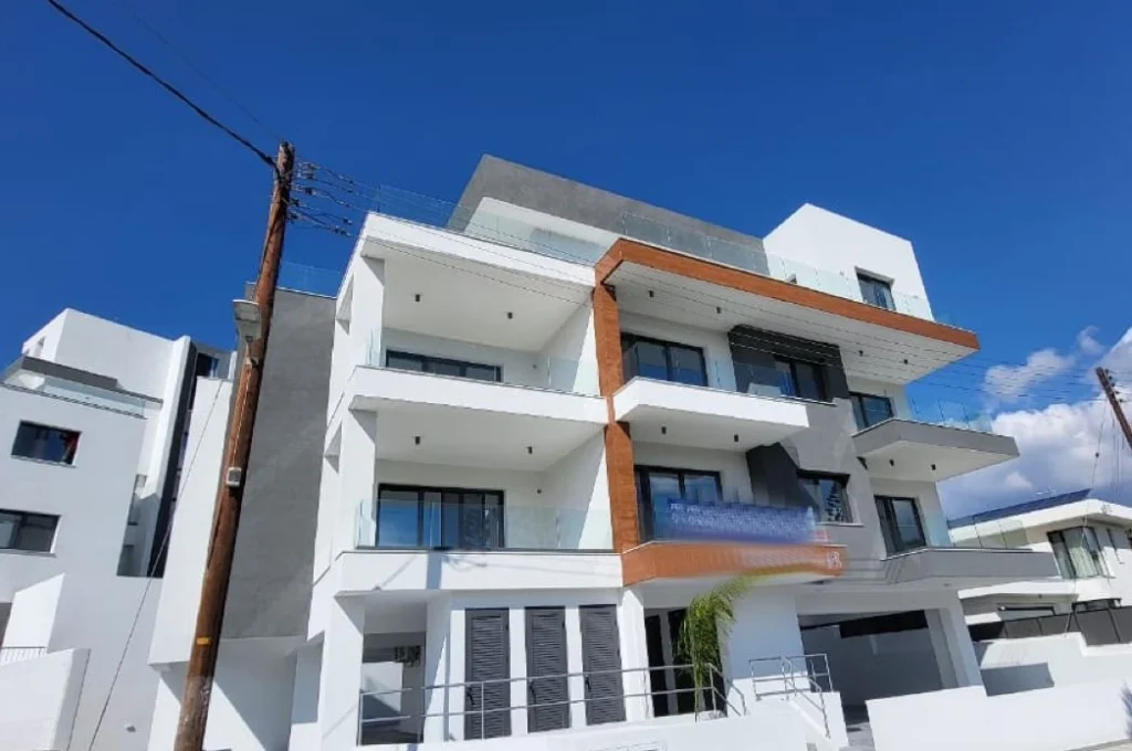 3 Bedroom Apartment for Sale in Parekklisia, Limassol District
