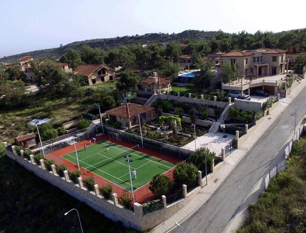 6+ Bedroom House for Sale in Souni, Limassol District