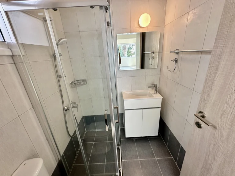 3 Bedroom House for Sale in Tombs Of the Kings, Paphos District