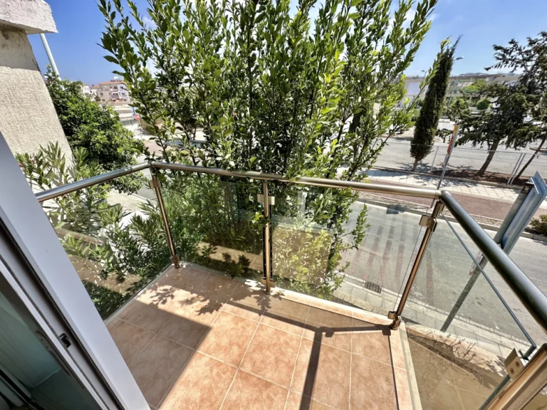 3 Bedroom House for Sale in Tombs Of the Kings, Paphos District