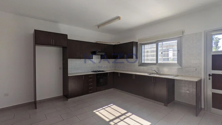 2 Bedroom Apartment for Sale in Empa, Paphos District