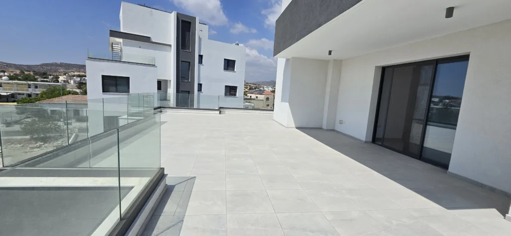 3 Bedroom Apartment for Sale in Parekklisia, Limassol District