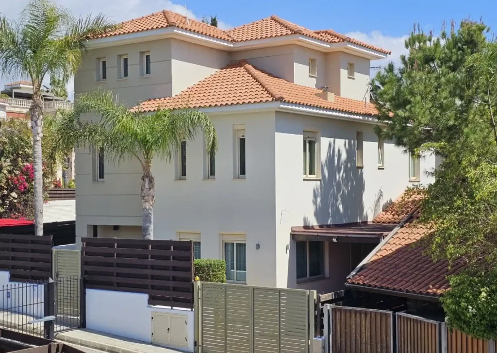 5 Bedroom House for Rent in Limassol District