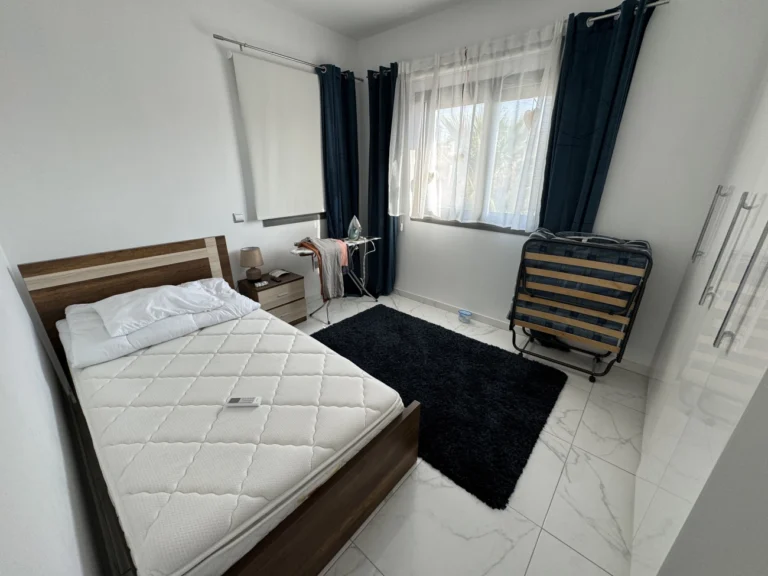 3 Bedroom Apartment for Sale in Tombs Of the Kings, Paphos District