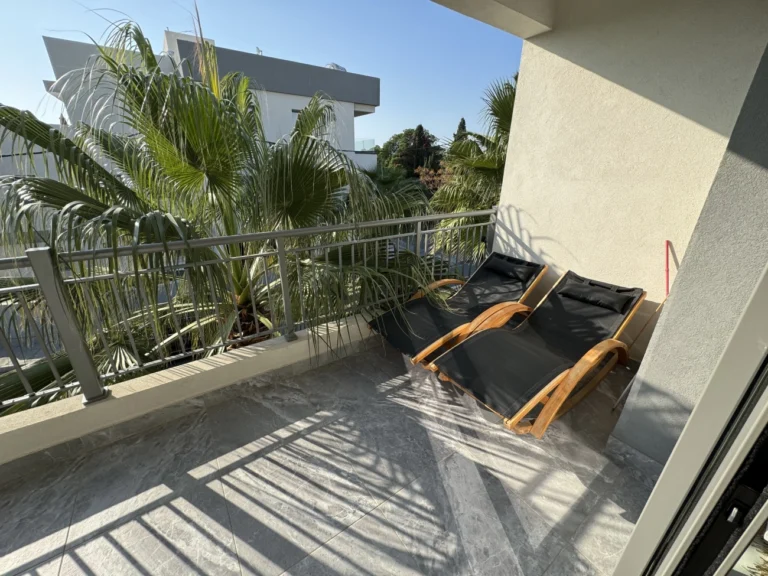 3 Bedroom Apartment for Sale in Tombs Of the Kings, Paphos District