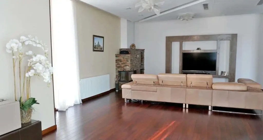 4 Bedroom House for Sale in Agios Tychonas, Limassol District