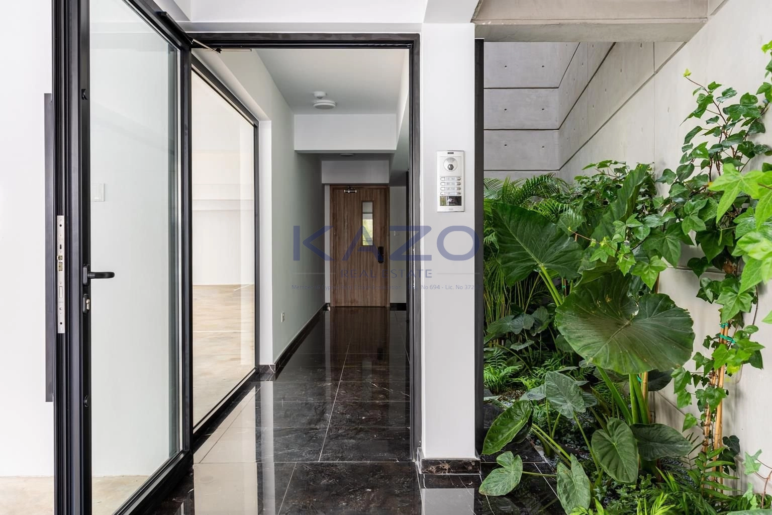 2 Bedroom Apartment for Sale in Limassol – Mesa Geitonia