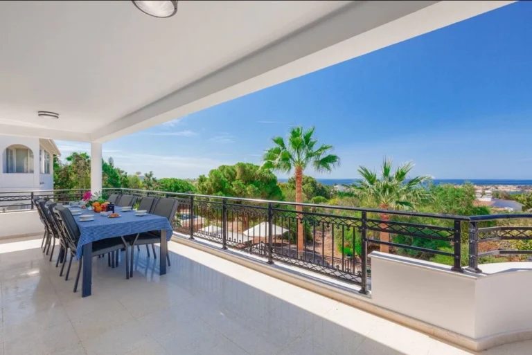 5 Bedroom House for Sale in Coral Bay, Paphos District