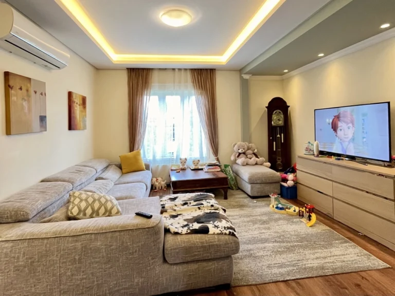 4 Bedroom House for Sale in Agios Dometios, Nicosia District