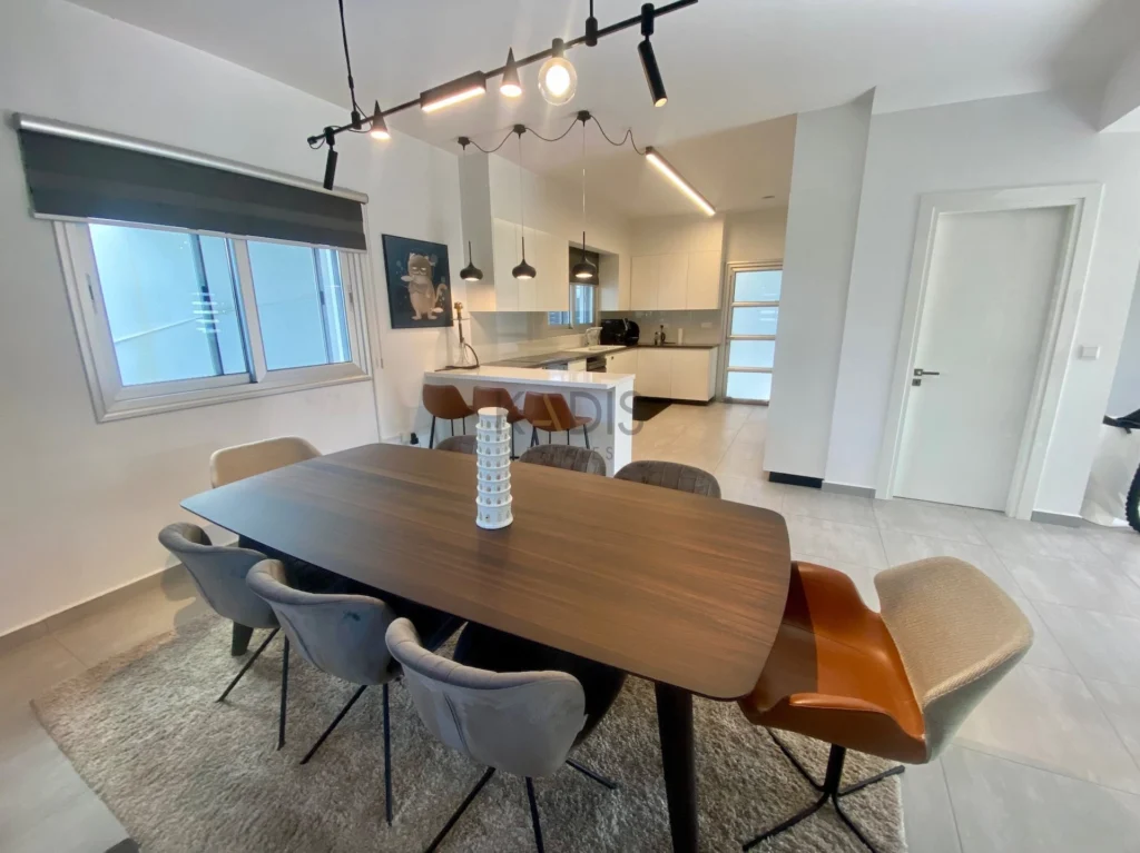 3 Bedroom House for Rent in Parekklisia, Limassol District