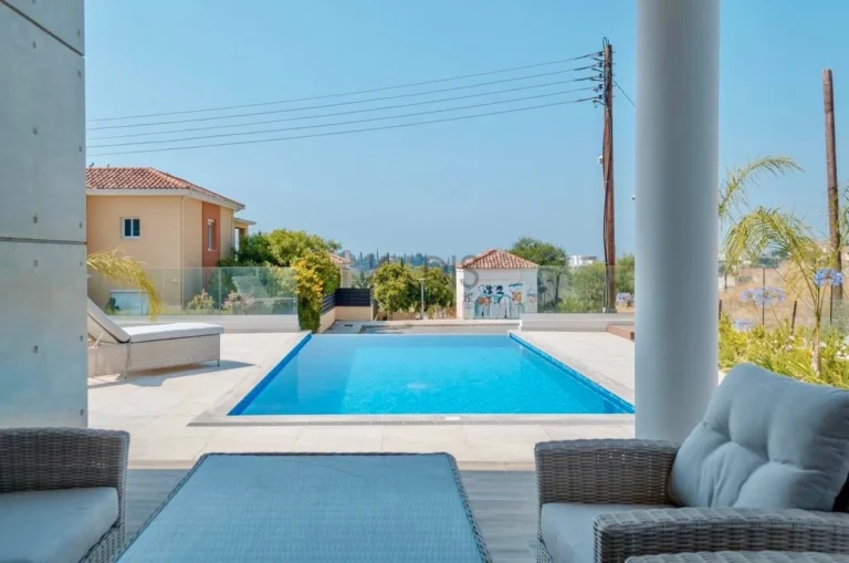 3 Bedroom House for Sale in Mouttagiaka, Limassol District