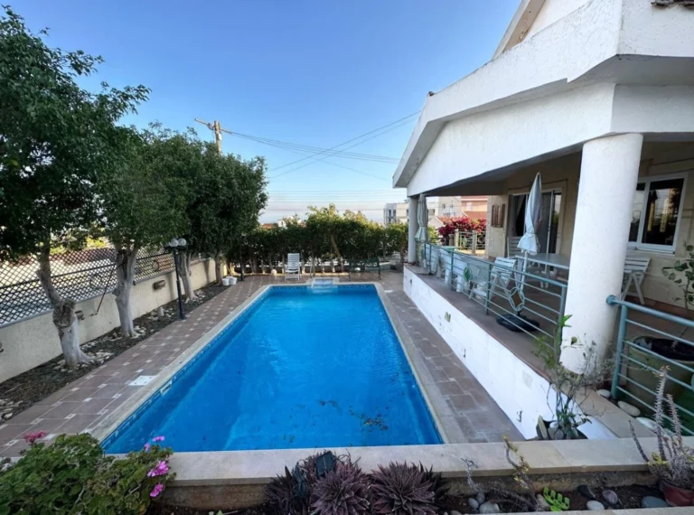 296m² House for Sale in Limassol – Mesa Geitonia