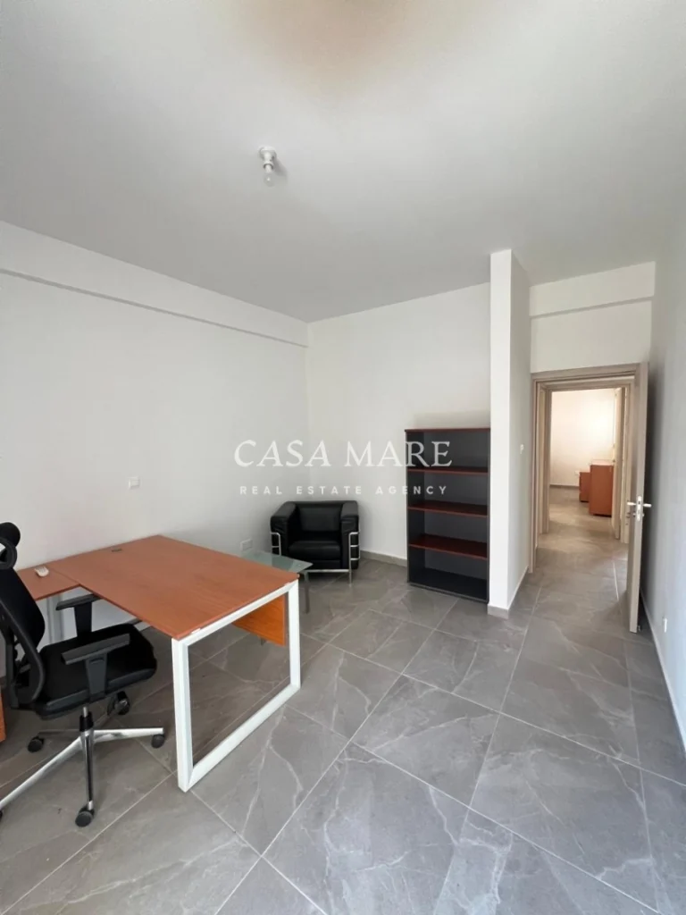 90m² Office for Sale